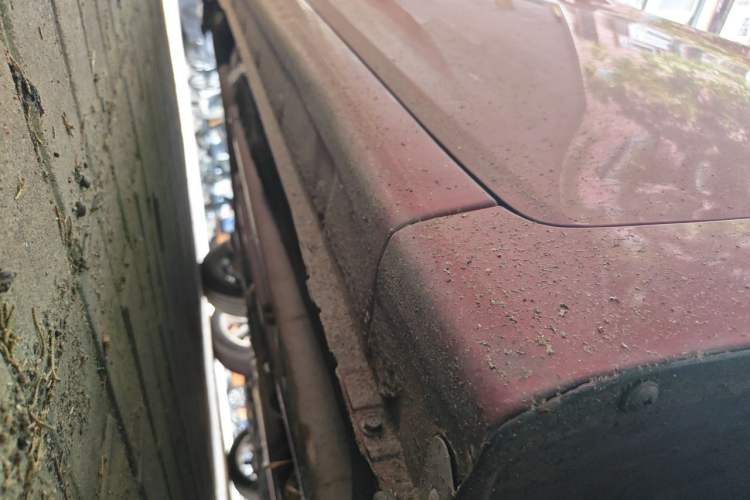 Used Hyundai Verna (older generation) 2010 Sedan 1.4L Manual Comfort GS Chassis Front Right