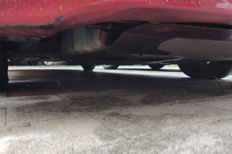 Used Hyundai Verna (older generation) 2010 Sedan 1.4L Automatic Comfort Model GS Chassis Front Right