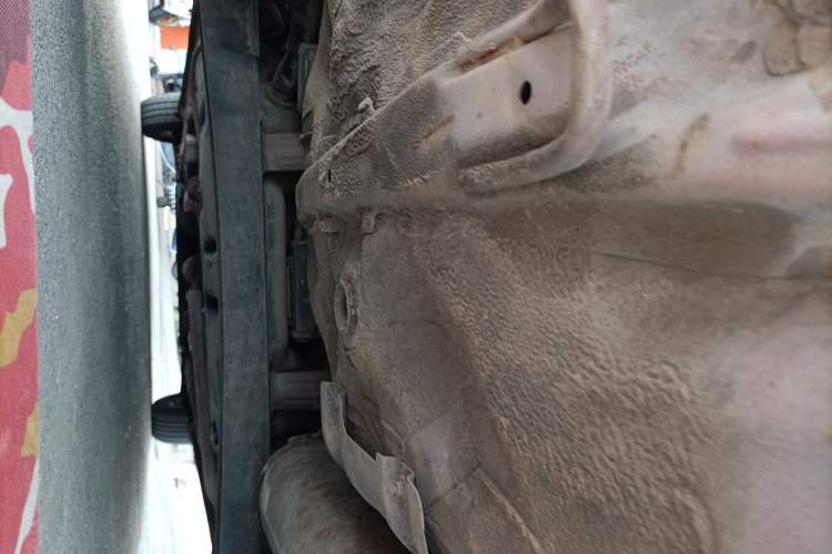 Used Hyundai Verna (older generation) 2010 Sedan 1.4L Automatic Fashionable GT Model Chassis Rear