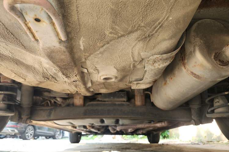 Used Hyundai Verna (older generation) 2010 Sedan 1.4L Automatic Comfort Model GS Chassis Rear