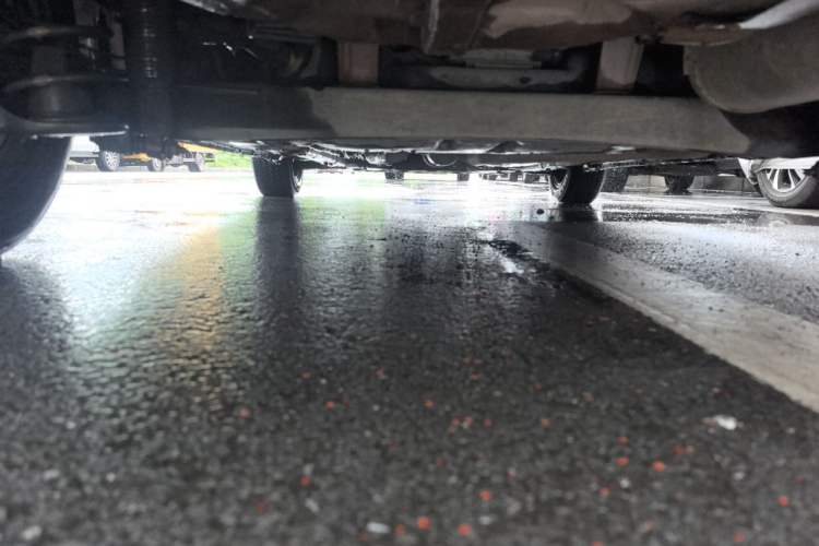 Used Hyundai Verna (older generation) 2010 Sedan 1.4L Manual Comfort GS Chassis Rear