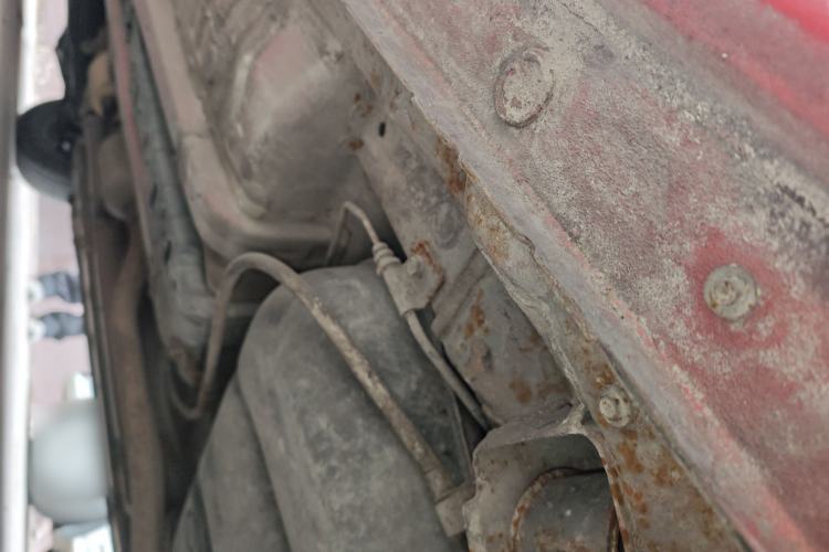 Used Hyundai Verna (older generation) 2010 Sedan 1.4L Automatic Comfort Model GS Chassis Rear Left
