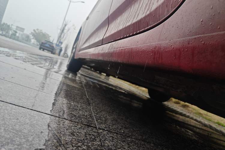 Used Hyundai Verna (older generation) 2010 Sedan 1.4L Automatic Fashionable GT Model Chassis Rear Left