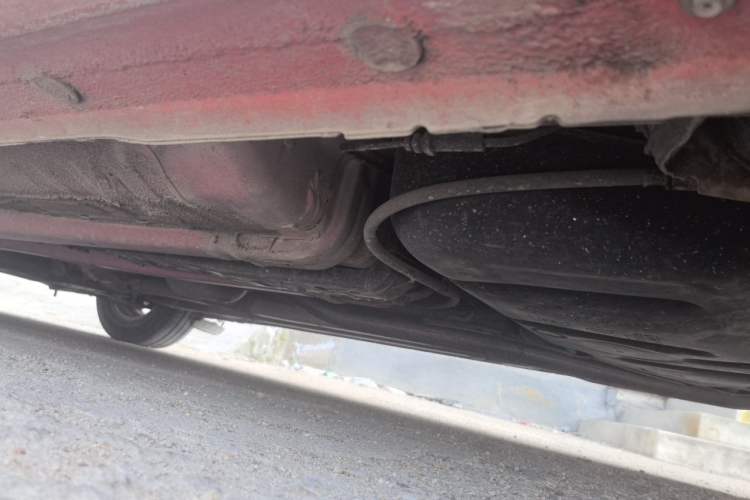 Used Hyundai Verna (older generation) 2010 Sedan 1.4L Automatic Fashionable GT Model Chassis Rear Left