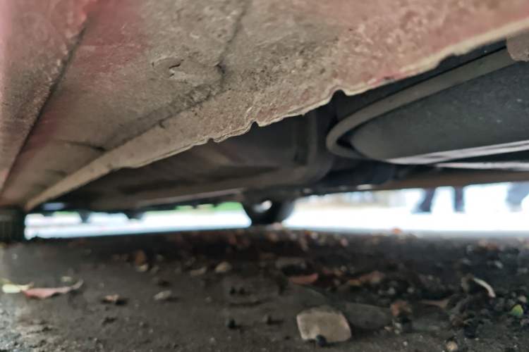 Used Hyundai Verna (older generation) 2010 Sedan 1.4L Automatic Comfort Model GS Chassis Rear Left