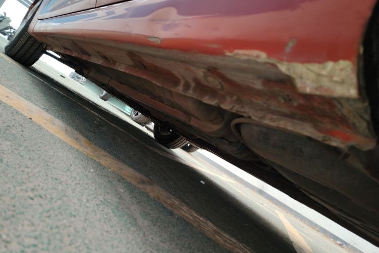 Used Hyundai Verna (older generation) 2010 Sedan 1.4L Manual Comfort GS Chassis Rear Left
