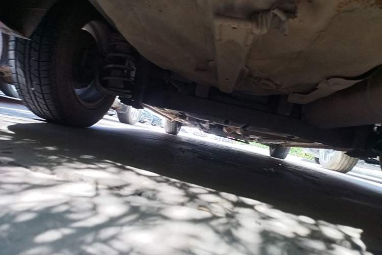 Used Hyundai Verna (older generation) 2010 Sedan 1.4L Manual Comfort GS Chassis Rear
