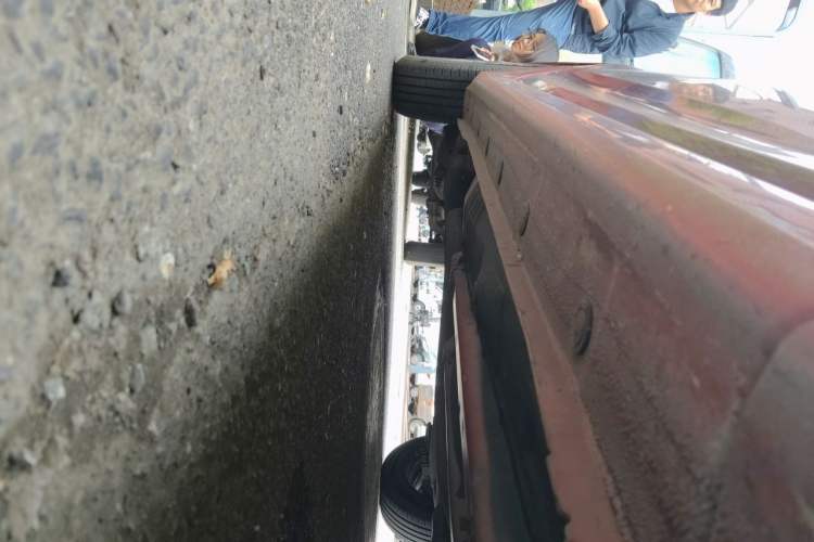 Used Hyundai Verna (older generation) 2010 Sedan 1.4L Manual Comfort GS Chassis Rear Right