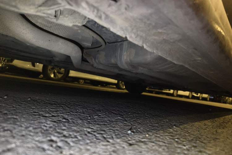 Used Hyundai Verna (older generation) 2010 Sedan 1.4L Manual Comfort GS Chassis Rear Right