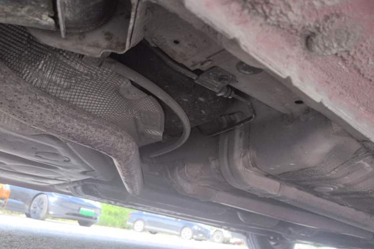 Used Hyundai Verna (older generation) 2010 Sedan 1.4L Automatic Fashionable GT Model Chassis Rear Right