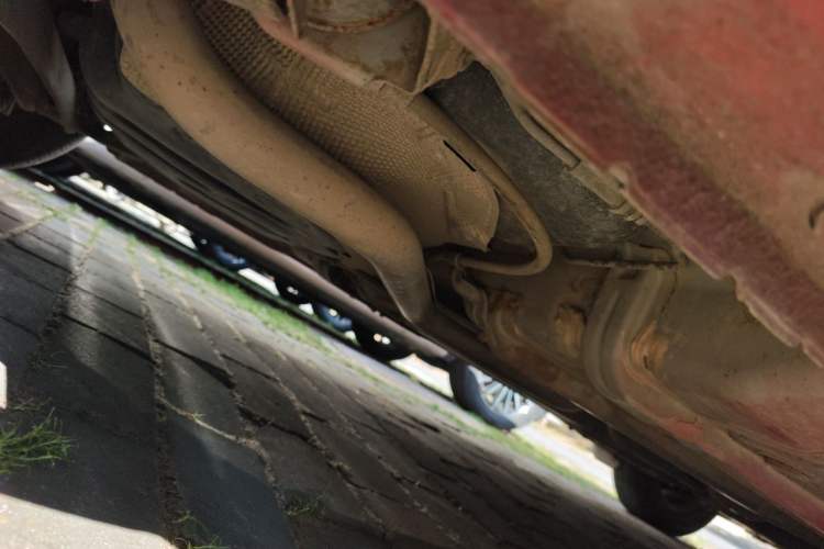 Used Hyundai Verna (older generation) 2010 Sedan 1.4L Manual Comfort GS Chassis Rear Right