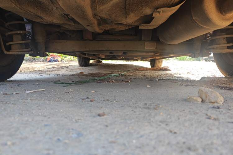 Used Hyundai Verna (older generation) 2010 Sedan 1.4L Manual Comfort GS Chassis Rear