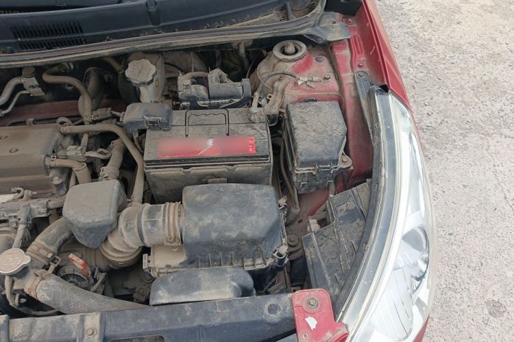 Used Hyundai Verna (older generation) 2010 Sedan 1.4L Automatic Fashionable GT Model Engine Bay Left