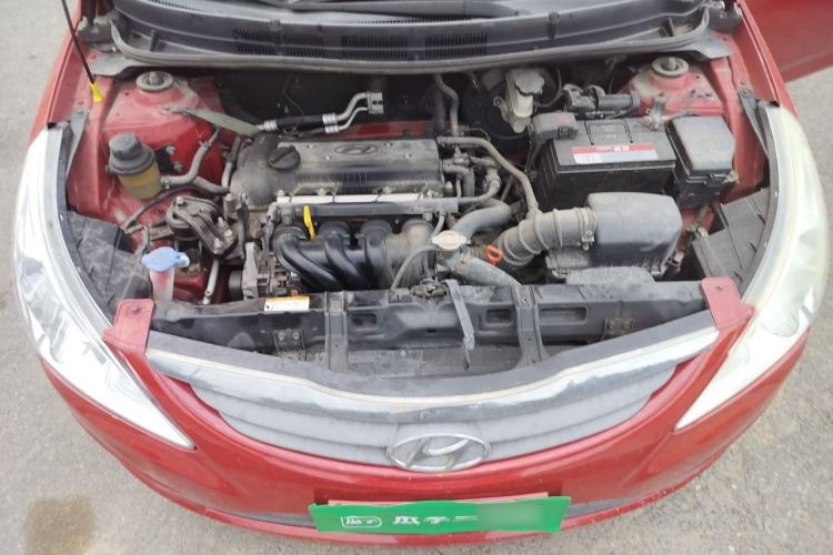 Used Hyundai Verna (older generation) 2010 Sedan 1.4L Automatic Fashionable GT Model Engine Bay