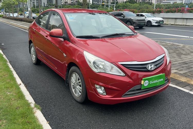 Used Hyundai Verna (older generation) 2010 Sedan 1.4L Manual Comfort GS Exterior 1
