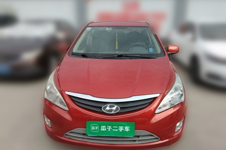Used Hyundai Verna (older generation) 2010 Sedan 1.4L Manual Comfort GS Front