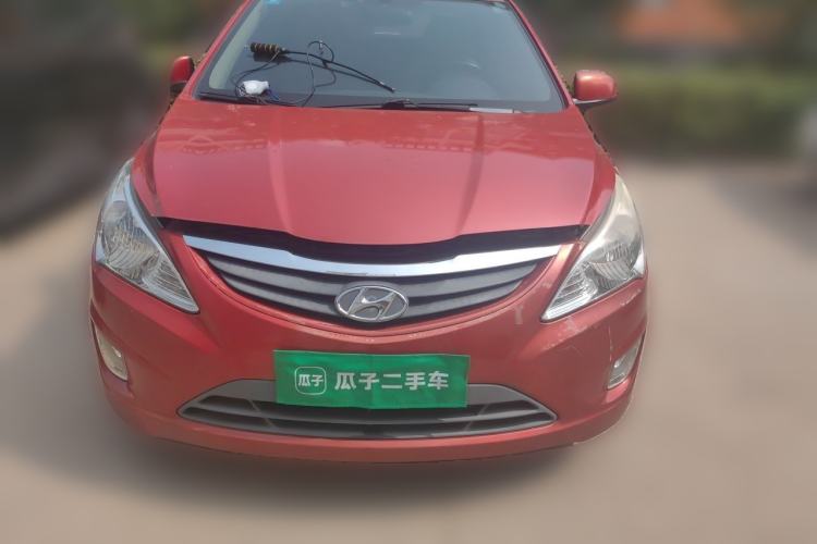 Used Hyundai Verna (older generation) 2010 Sedan 1.4L Manual Comfort GS Front