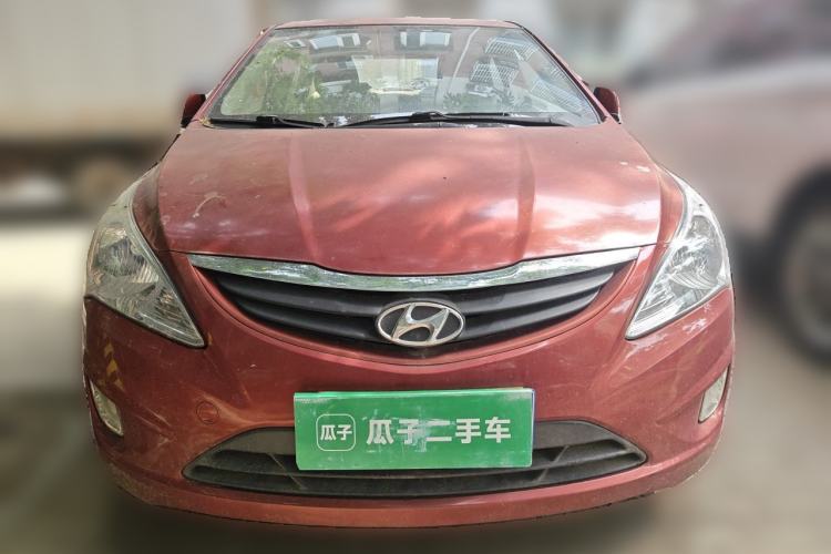 Used Hyundai Verna (older generation) 2010 Sedan 1.4L Manual Comfort GS Front