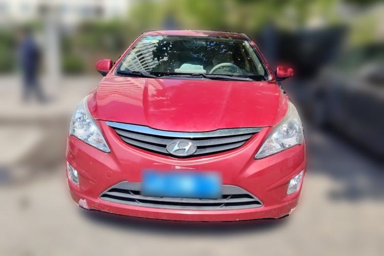 Used Hyundai Verna (older generation) 2010 Sedan 1.4L Manual Comfort GS Front