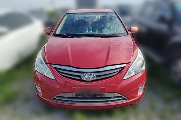 Used Hyundai Verna (older generation) 2010 Sedan 1.4L Manual Comfort GS Front