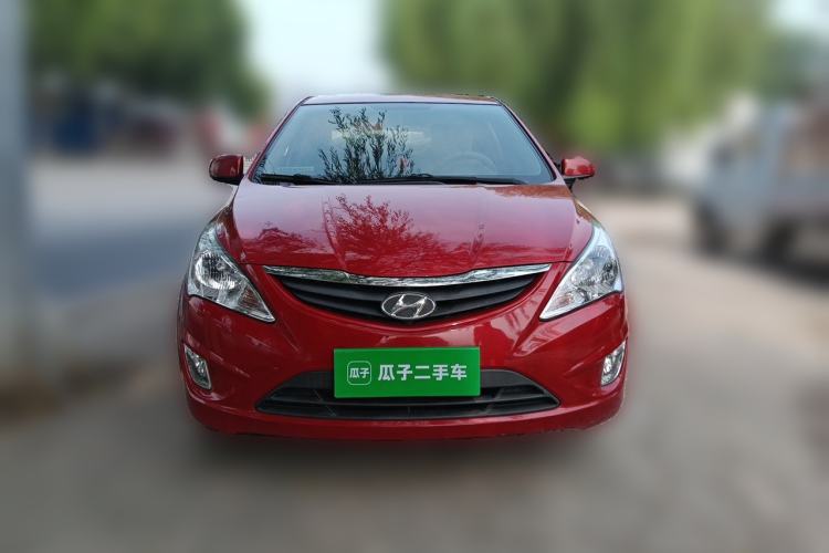 Used Hyundai Verna (older generation) 2010 Sedan 1.4L Manual Comfort GS Front