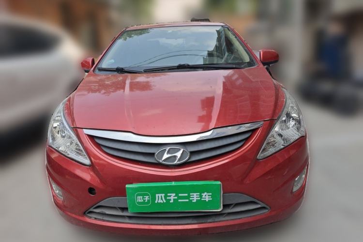 Used Hyundai Verna (older generation) 2010 Sedan 1.4L Manual Comfort GS Front