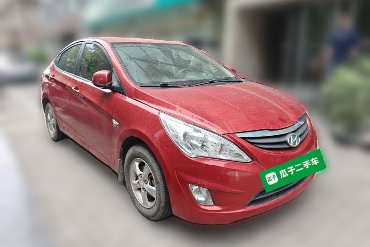 Used Hyundai Verna (older generation) 2010 Sedan 1.4L Automatic BLUE Model Front Right 45 Deg