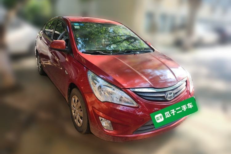 Used Hyundai Verna (older generation) 2010 Sedan 1.4L Automatic Comfort Model GS Front Right 45 Deg