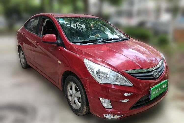 Used Hyundai Verna (older generation) 2010 Sedan 1.4L Automatic Fashionable GT Model Front Right 45 Deg