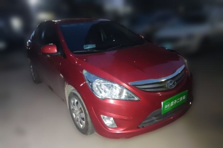 Used Hyundai Verna (older generation) 2010 Sedan 1.4L Automatic Comfort Model GS Front Right 45 Deg