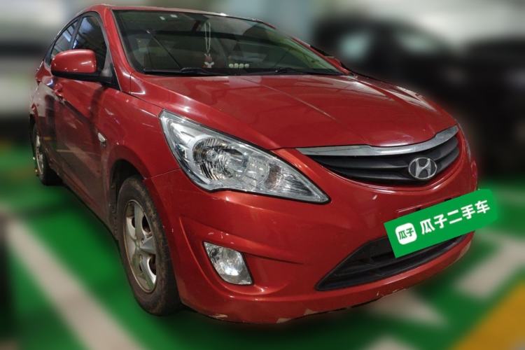 Used Hyundai Verna (older generation) 2010 Sedan 1.4L Automatic Fashionable GT Model Front Right 45 Deg