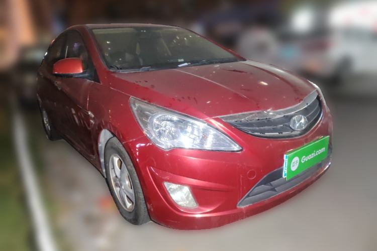 Used Hyundai Verna (older generation) 2010 Sedan 1.4L Automatic Fashionable GT Model Front Right 45 Deg