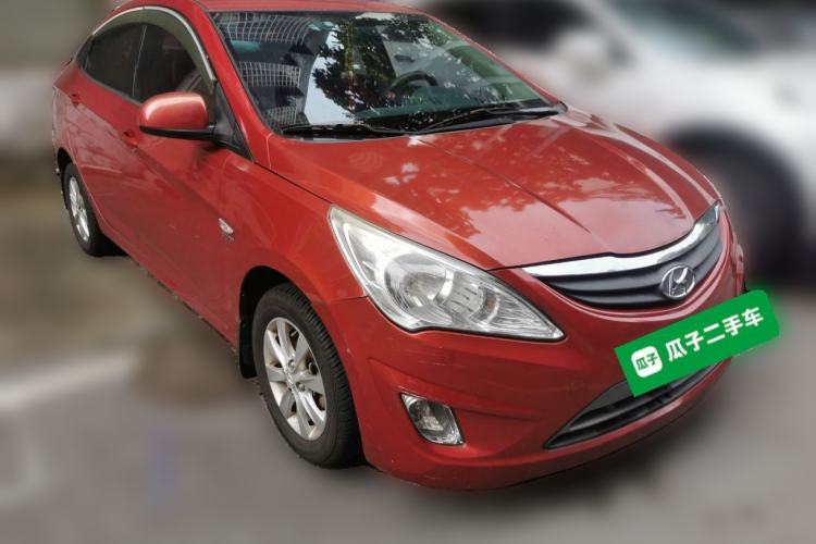 Used Hyundai Verna (older generation) 2010 Sedan 1.4L Automatic Comfort Model GS Front Right 45 Deg