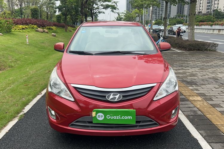 Used Hyundai Verna (older generation) 2010 Sedan 1.4L Manual Comfort GS Front