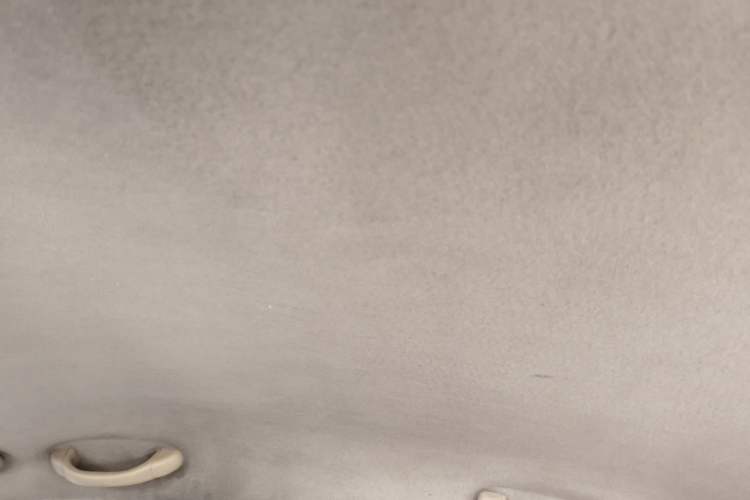 Used Hyundai Verna (older generation) 2010 Sedan 1.4L Manual Comfort GS Headliner