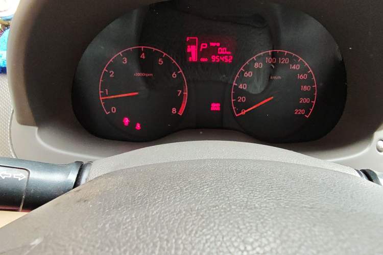 Used Hyundai Verna (older generation) 2010 Sedan 1.4L Automatic Comfort Model GS Instrument Cluster