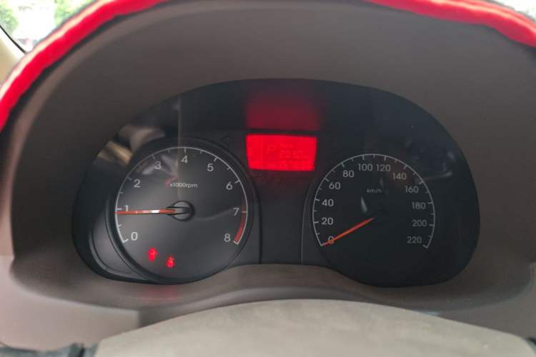 Used Hyundai Verna (older generation) 2010 Sedan 1.4L Automatic Comfort Model GS Instrument Cluster