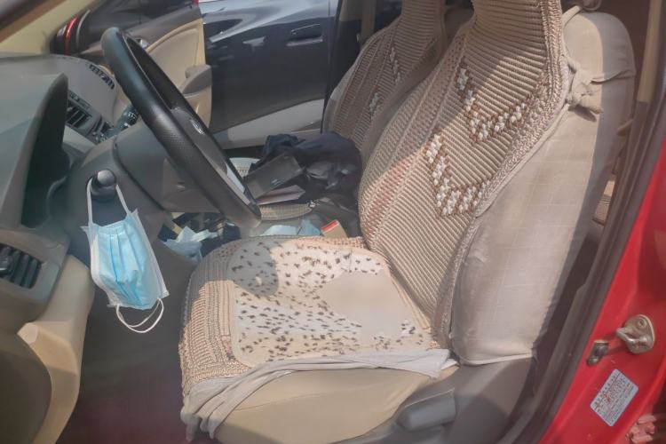 Used Hyundai Verna (older generation) 2010 Sedan 1.4L Manual Comfort GS Left Front Seat