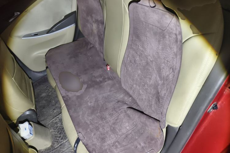 Used Hyundai Verna (older generation) 2010 Sedan 1.4L Manual Comfort GS Left Rear Seat