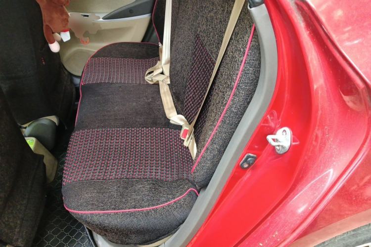 Used Hyundai Verna (older generation) 2010 Sedan 1.4L Automatic Fashionable GT Model Left Rear Seat
