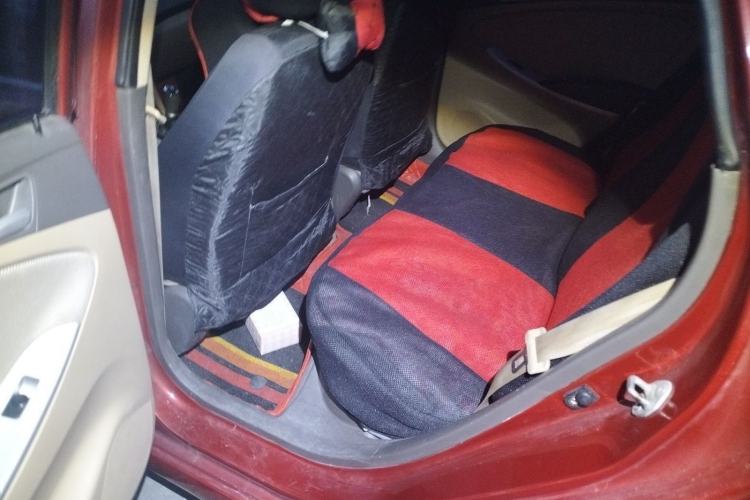 Used Hyundai Verna (older generation) 2010 Sedan 1.4L Manual Comfort GS Left Rear Seat