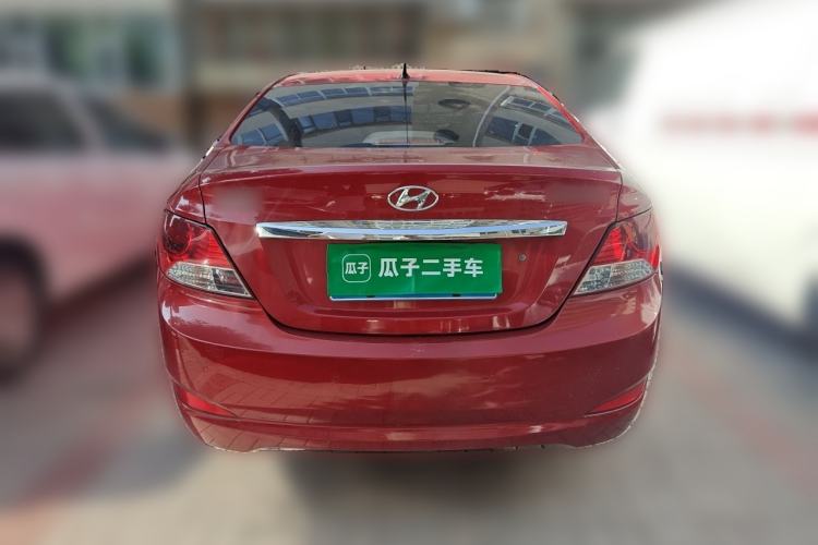 Used Hyundai Verna (older generation) 2010 Sedan 1.4L Manual Comfort GS Rear