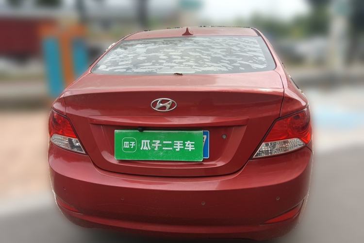 Used Hyundai Verna (older generation) 2010 Sedan 1.4L Manual Comfort GS Rear