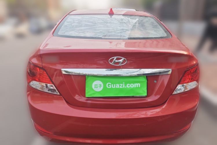 Used Hyundai Verna (older generation) 2010 Sedan 1.4L Manual Comfort GS Rear