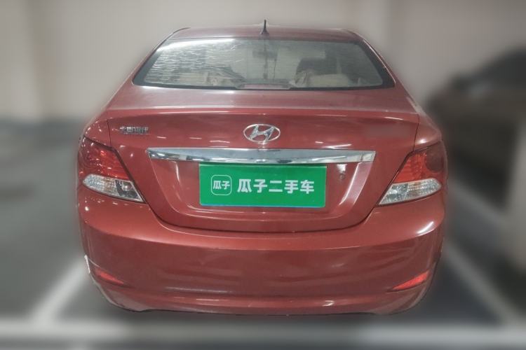 Used Hyundai Verna (older generation) 2010 Sedan 1.4L Manual Comfort GS Rear