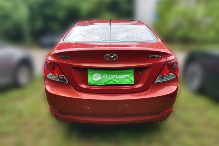 Used Hyundai Verna (older generation) 2010 Sedan 1.4L Manual Comfort GS Rear