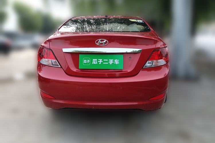 Used Hyundai Verna (older generation) 2010 Sedan 1.4L Manual Comfort GS Rear