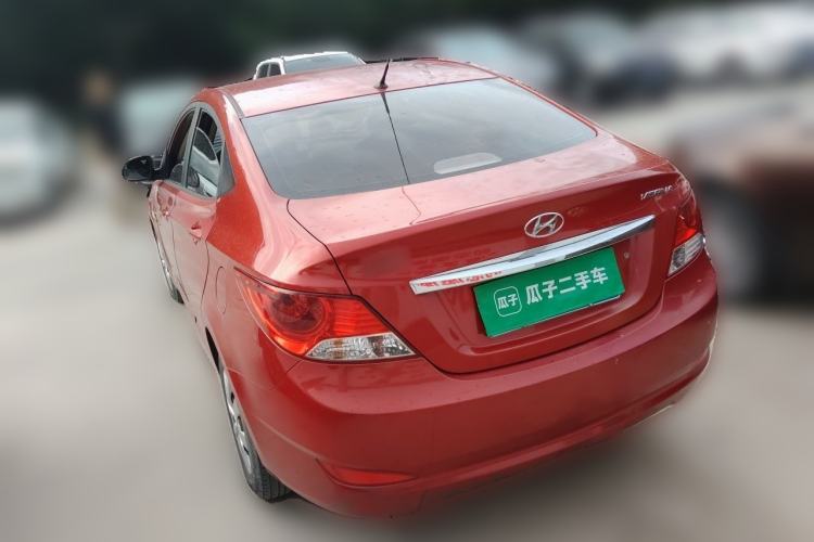 Used Hyundai Verna (older generation) 2010 Sedan 1.4L Manual Comfort GS Rear Left 45 Deg