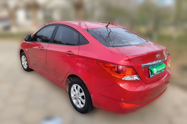 Used Hyundai Verna (older generation) 2010 Sedan 1.4L Manual Comfort GS Rear Left 45 Deg