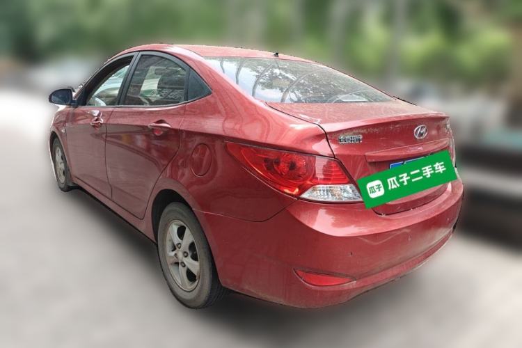 Used Hyundai Verna (older generation) 2010 Sedan 1.4L Automatic BLUE Model Rear Left 45 Deg